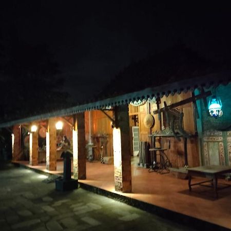 Legiyem Homestay Yogyakarta Ngoại thất bức ảnh